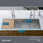 Elkay Tarja Circuit Chef® Workstation Acero Inoxidable 59-1/2" x 20-1/2" x 10" de Un Tazón Bajo Cubierta (Kit con Tablas de Polímero Negro) — ambiente de cocina