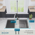 Elkay Tarja Crosstown® Workstation Acero Inoxidable 33" x 22" x 9" 1 Orificio de Un Tazón de Doble Montaje — ambiente de cocina