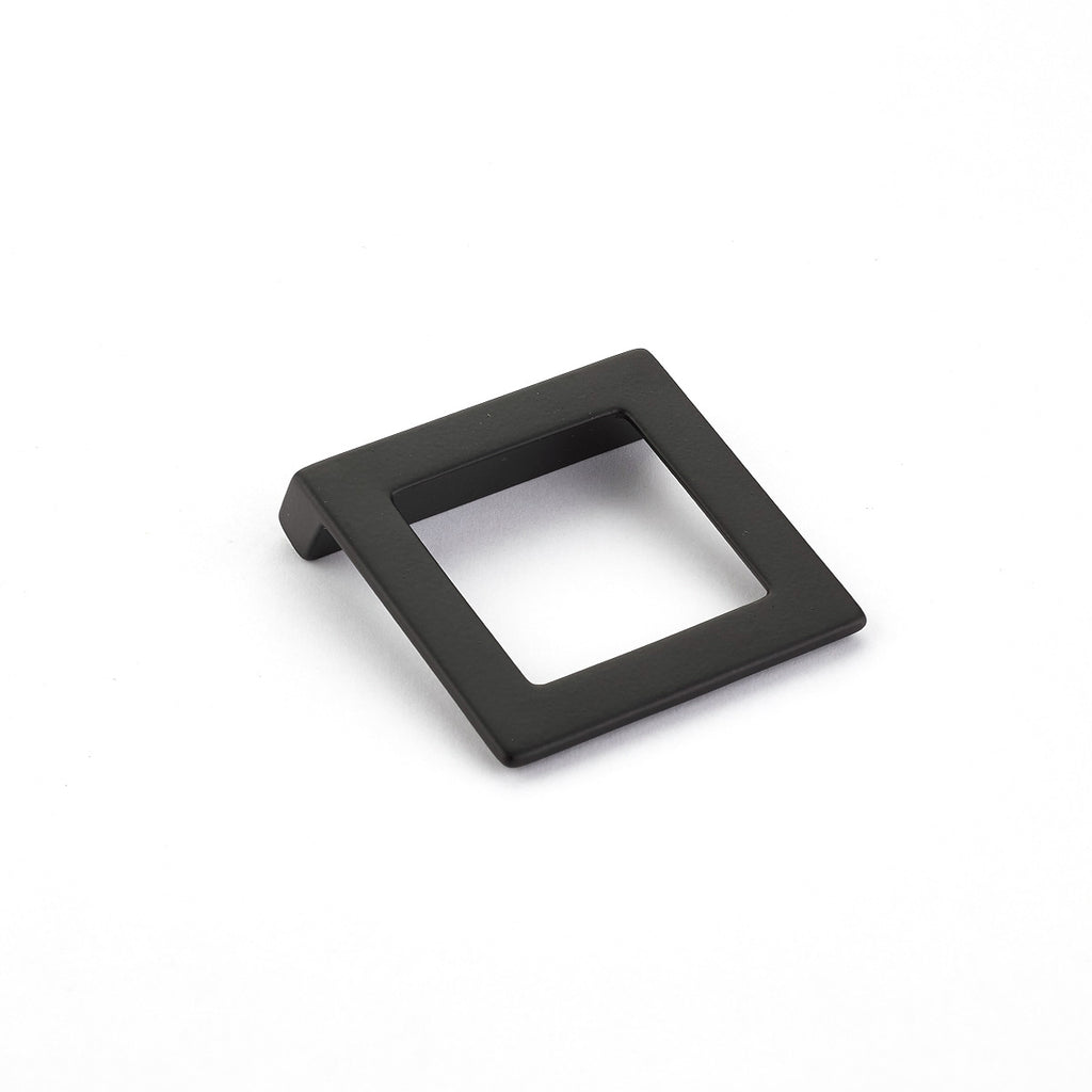 Schaub Jaladera Finestrino Angled Cuadrada, 1-1/4" cc — Negro Mate