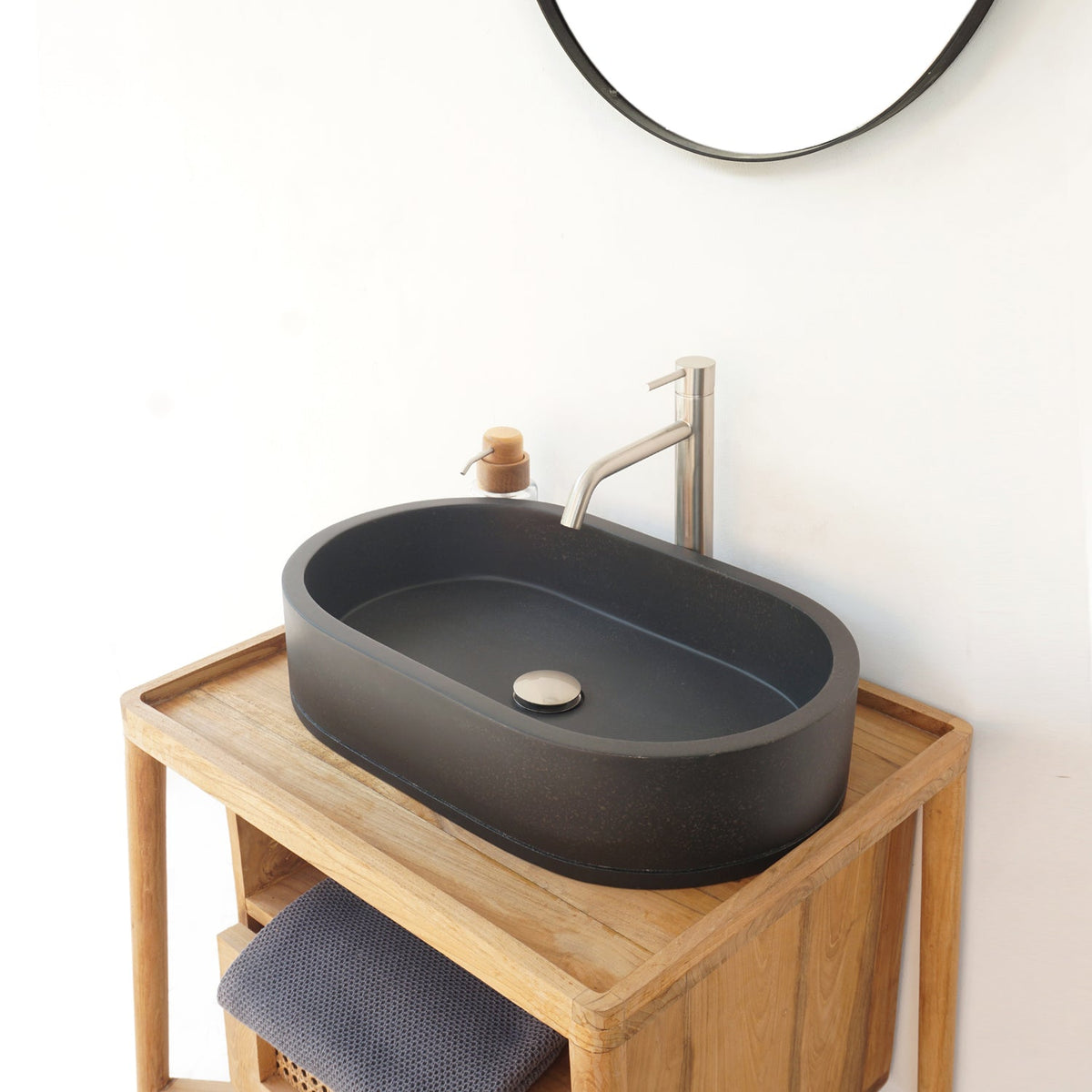 Barclay Uri — Lavabo de Sobreponer Oval de Concreto — imagen 5