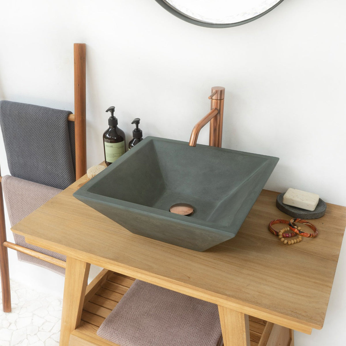 Barclay Radam — Lavabo de Sobreponer Cuadrado de Concreto — imagen 2