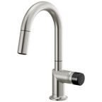 Brizo Odin Mezcladora Prep Extraíble — Surtidor en Arco — Acero Inoxidable — Perilla con Cristal Negro