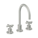 California Faucets Tiburon Llave de Lavabo de 3 Orificios para Cubierta, con Dos Manerales - Manija de Cruz - Cromo Satinado