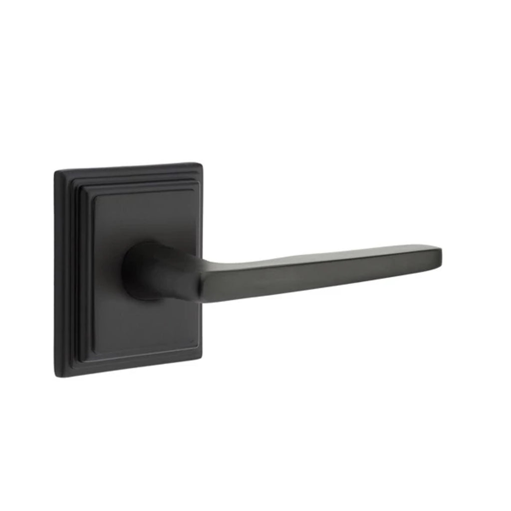 Negro Mate · Wilshire Rosette