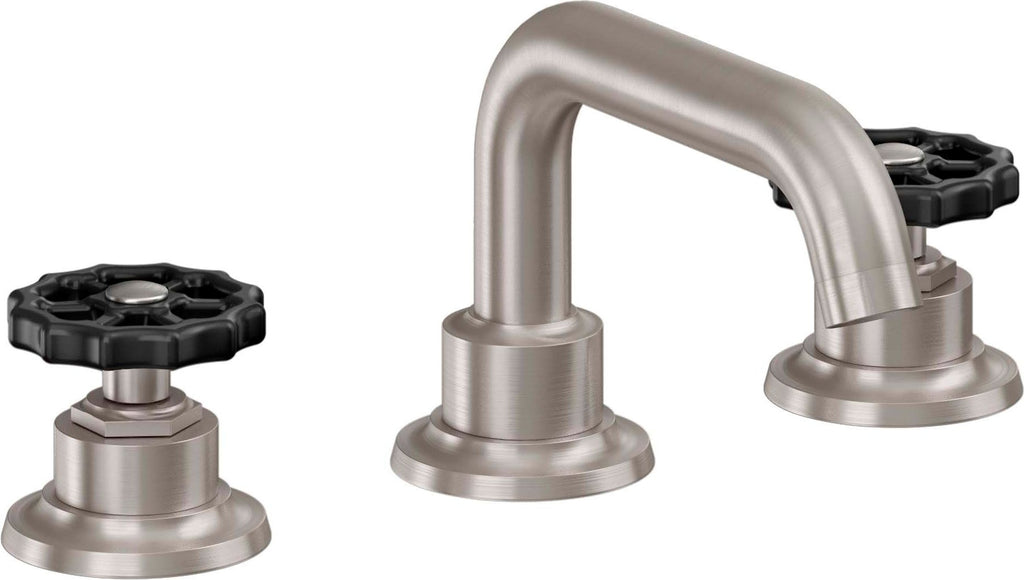 California Faucets Descanso Works 8" Llave de Lavabo de 3 Orificios para Cubierta, con Dos Manerales - Pico Quad Bajo - Níquel Satinado