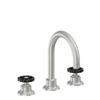 California Faucets Descanso Works 8" Llave de Lavabo de 3 Orificios para Cubierta, con Dos Manerales - Pico de Arco - Cromo Satinado