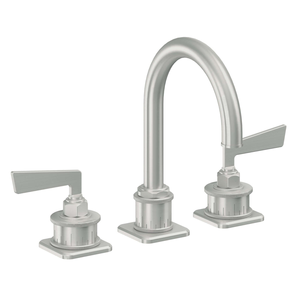 California Faucets Steampunk Bay 8" Llave de Lavabo de 3 Orificios para Cubierta, con Dos Manerales - Pico de Arco - Cromo Satinado