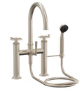 California Faucets Steampunk Bay Contemporaneo Llenador de Tina de Montaje en Cubierta - Manija de Rueda - Níquel Satinado