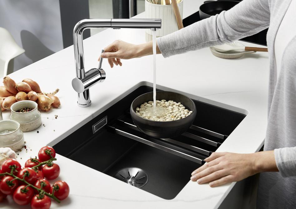 Blanco Rejilla de acero inoxidable — Performa 1-3/4 Medium - Small Bowl