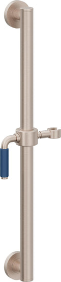 California Faucets Cayucos 24" Barra de Apoyo con Deslizador - Palanca de Porcelana Azul con Base Redonda - Níquel Satinado