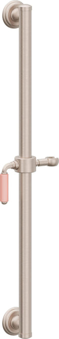 California Faucets Del Mar 30" Barra de Apoyo con Deslizador - Palanca de Porcelana Rosa con Base Forrada - Níquel Satinado