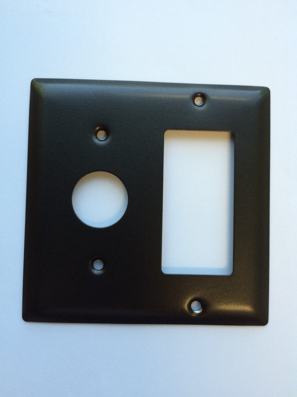 Amba Placa Doble en Níquel Satinado