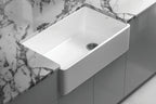 Rohl Allia Tarja de Cocina Farmhouse de Fireclay Sencilla 32" — instalada