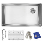 Elkay Tarja Crosstown® Calibre 18 Acero Inoxidable 31-1/2" x 18-1/2" x 9" de Un Tazón Bajo Cubierta (Kit) with Faucet — ambiente de cocina