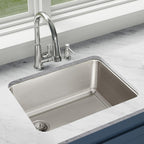 Elkay Tarja Lustertone® Classic Acero Inoxidable 25-1/2" x 19-1/4" x 10" de Un Tazón Bajo Cubierta with Left Drain — ambiente de cocina