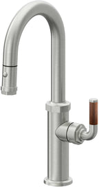 California Faucets Descanso Llave de Bar/Preparación con Rociador Extraíble hacia Abajo Industrial con Rociador de Botón - Cromo Satinado