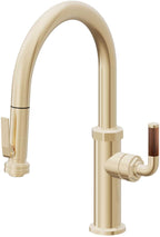 California Faucets Descanso Llave de Cocina con Rociador Extraíble hacia Abajo Industrial con Rociador de Compresión - Low Pico en Arco - Latón Satinado