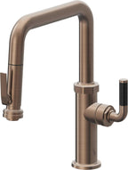 California Faucets Descanso Llave de Cocina con Rociador Extraíble hacia Abajo Industrial con Rociador de Compresión - Pico Cuadrado - Bronce Satinado