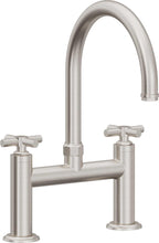 California Faucets Descanso Llave de Cocina Tipo Puente Industrial - Pico en Arco - Acero Inoxidable Ultra