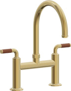 California Faucets Descanso Llave de Cocina Tipo Puente Industrial - Pico en Arco - Oro Pulido de por Vida