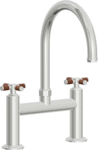 California Faucets Descanso Llave de Cocina Tipo Puente Industrial - Pico en Arco - Cromo Pulido