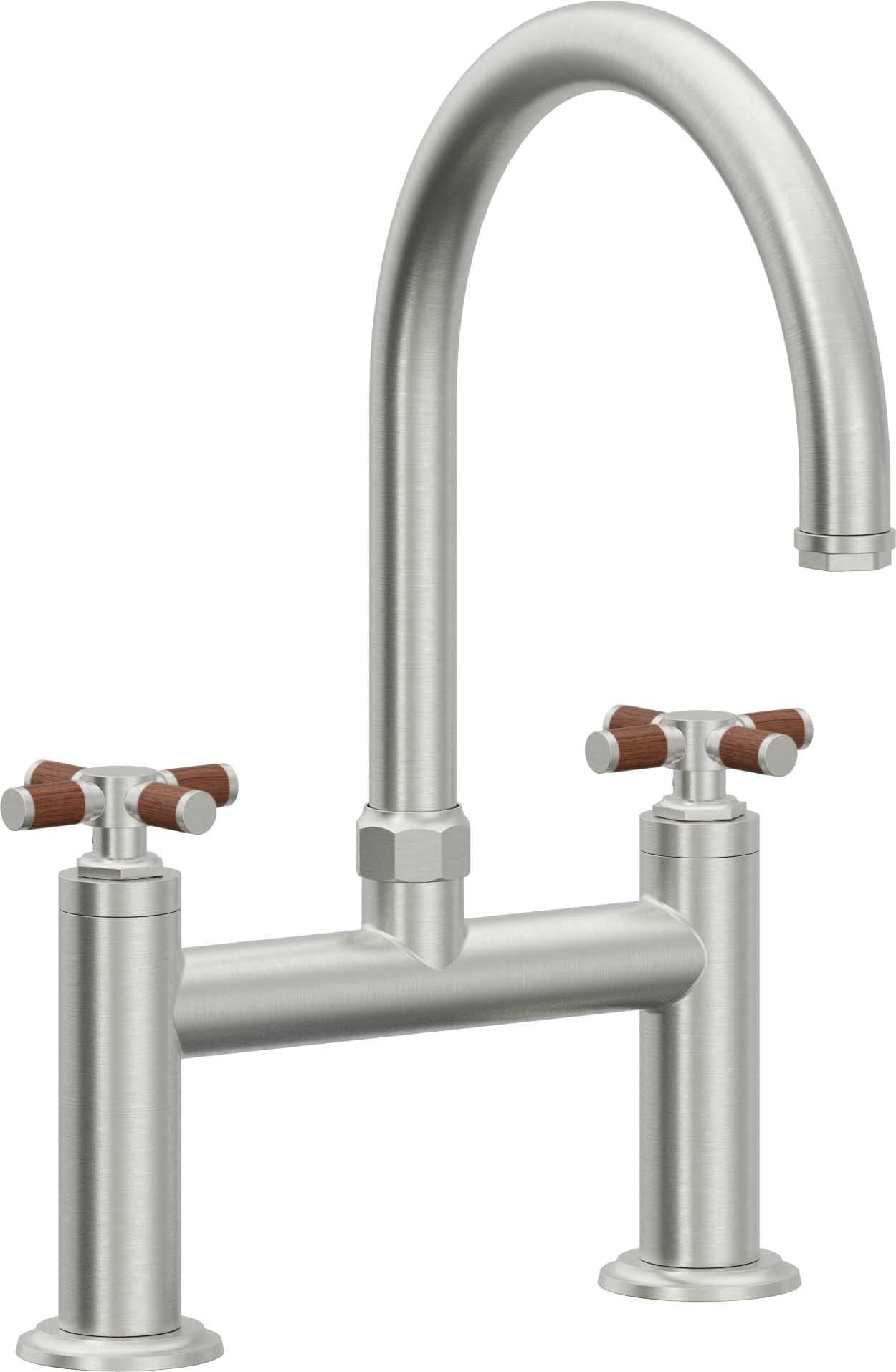 California Faucets Descanso Llave de Cocina Tipo Puente Industrial - Pico en Arco - Cromo Satinado