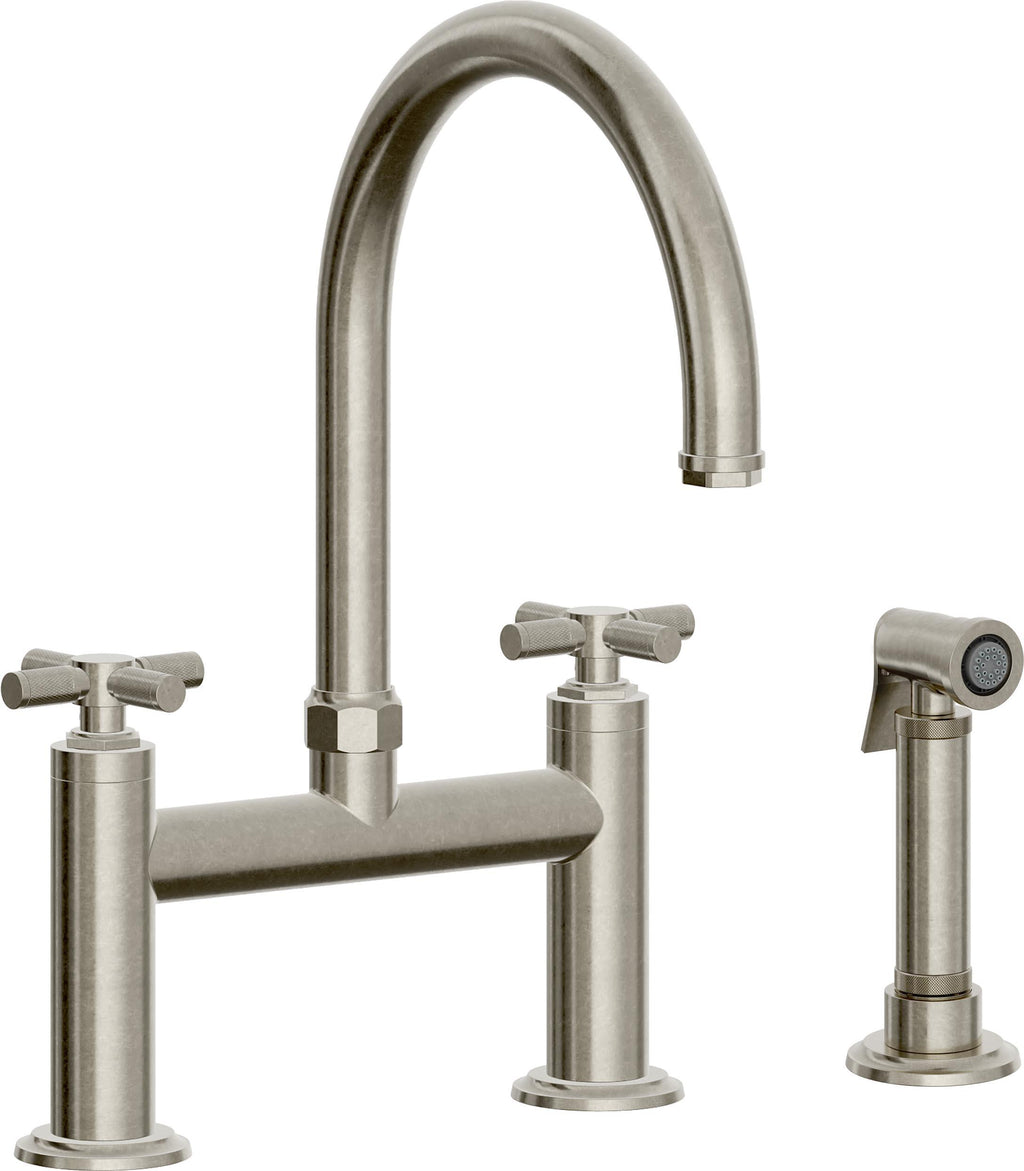 California Faucets Descanso Llave de Cocina Tipo Puente Industrial con Rociador Lateral - Pico en Arco - Níquel Bruñido