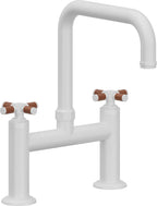 California Faucets Descanso Llave de Cocina Tipo Puente Industrial - Pico Cuadrado - Blanco Mate