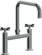 California Faucets Descanso Llave de Cocina Tipo Puente Industrial con Rociador Lateral - Pico Cuadrado - Níquel Negro