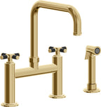 California Faucets Descanso Llave de Cocina Tipo Puente Industrial con Rociador Lateral - Pico Cuadrado - Oro Francés