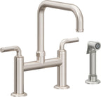 California Faucets Descanso Llave de Cocina Tipo Puente Industrial con Rociador Lateral - Pico Cuadrado - Cromo Satinado