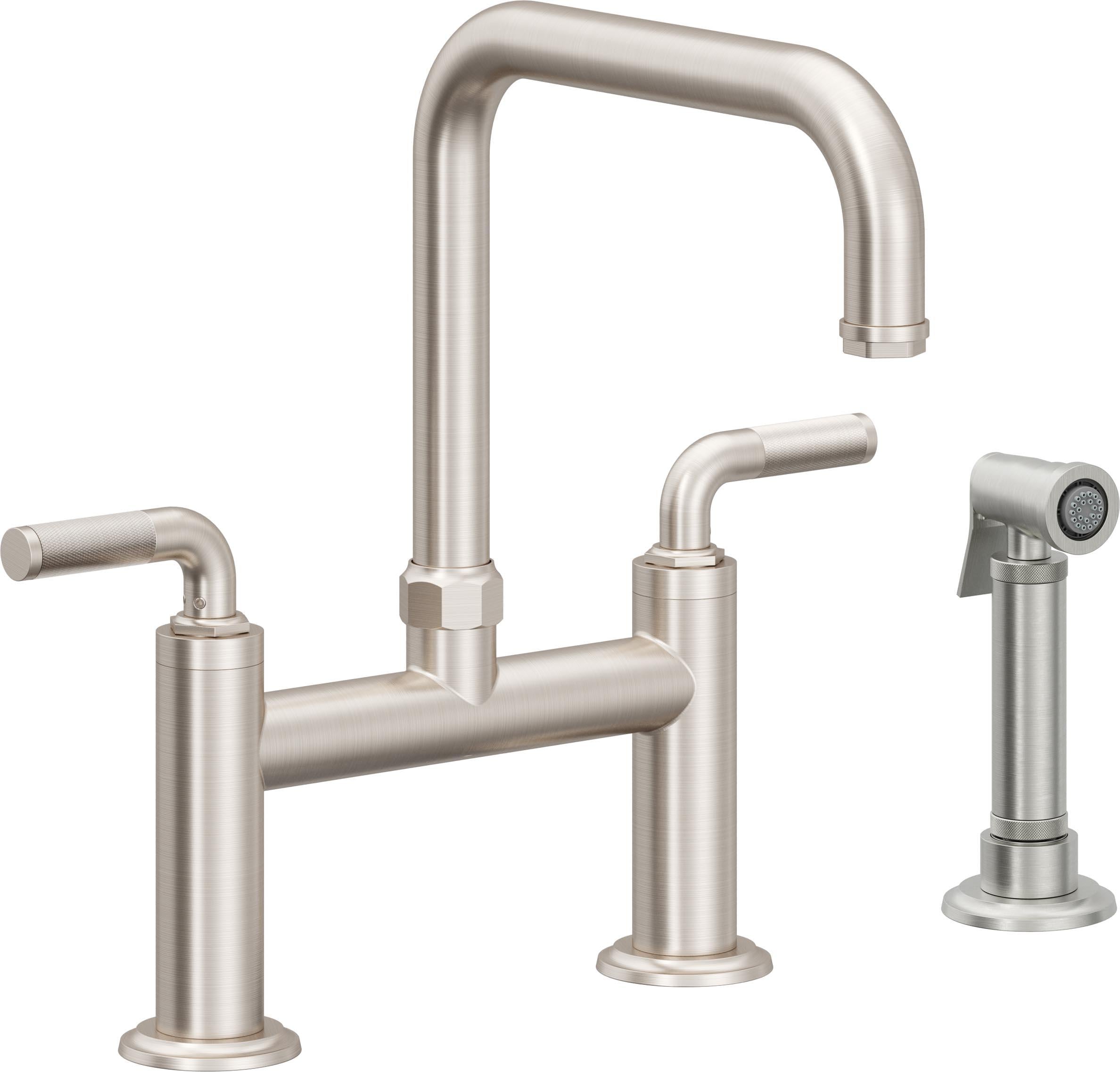 California Faucets Descanso Llave de Cocina Tipo Puente Industrial con Rociador Lateral - Pico Cuadrado - Cromo Satinado