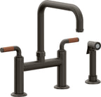 California Faucets Descanso Llave de Cocina Tipo Puente Industrial con Rociador Lateral - Pico Cuadrado - Bronce Oscuro