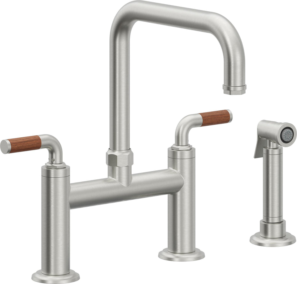 California Faucets Descanso Llave de Cocina Tipo Puente Industrial con Rociador Lateral - Pico Cuadrado - Cromo Satinado