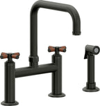 California Faucets Descanso Llave de Cocina Tipo Puente Industrial con Rociador Lateral - Pico Cuadrado - Bronce Bella Terra