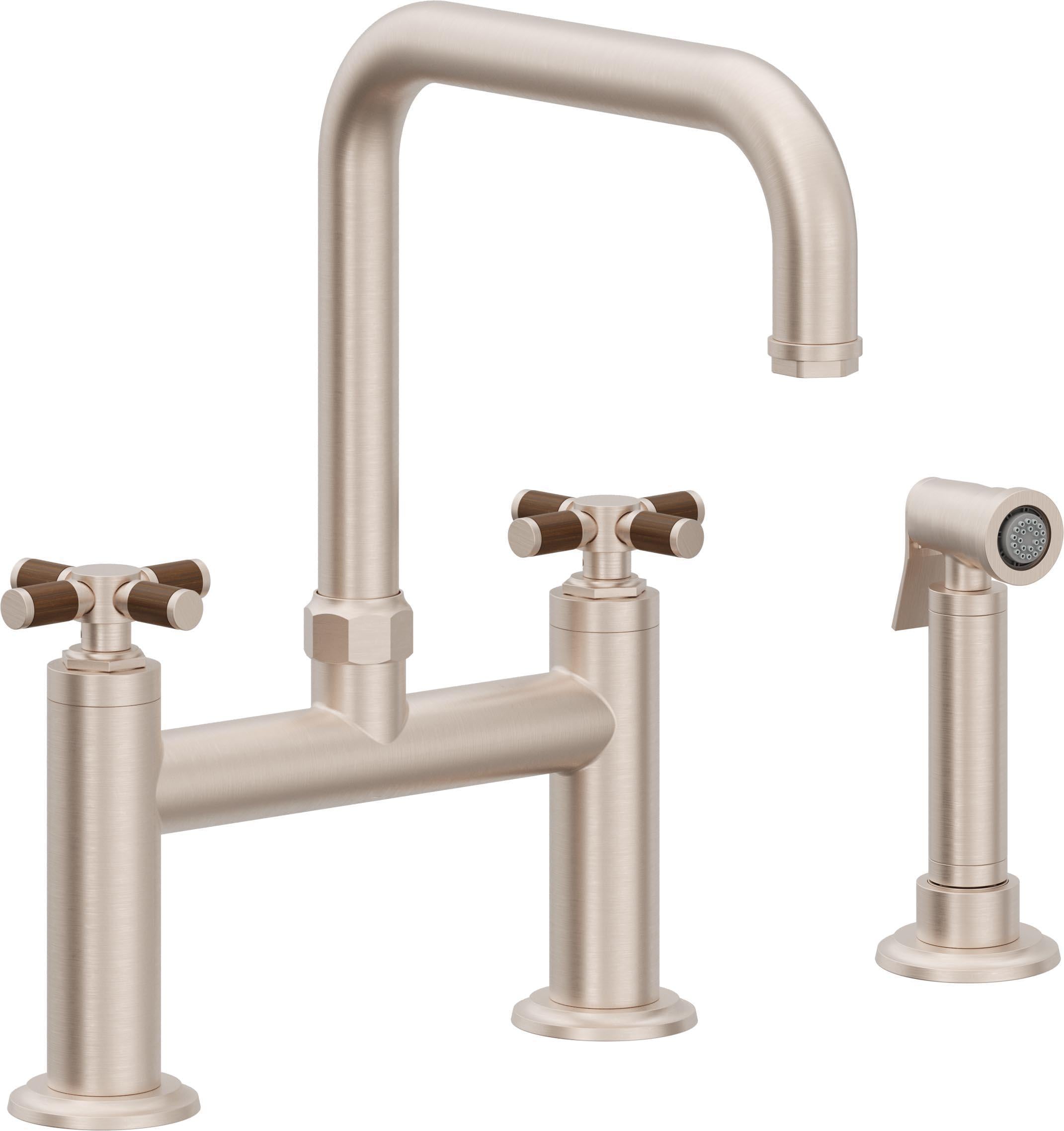 California Faucets Descanso Llave de Cocina Tipo Puente Industrial con Rociador Lateral - Pico Cuadrado - Níquel Satinado