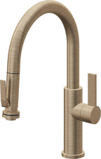 California Faucets Corsano Llave de Cocina Extraible Contemporanea con Rociador de Apretar - Pico Bajo en Arco - Latón Antiguo Mate