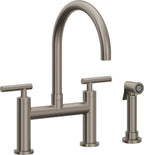 California Faucets Corsano Llave de Cocina Tipo Puente Contemporanea con Rociador Lateral - Pico en Arco - Grafito