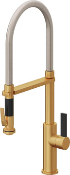 California Faucets Corsano Llave de Cocina Culinaria de Extraccion Contemporanea con Rociador de Apretar - Oro Satinado de por Vida