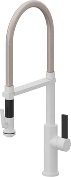 California Faucets Corsano Llave de Cocina Culinaria de Extraccion Contemporanea con Rociador de Apretar - Blanco Mate