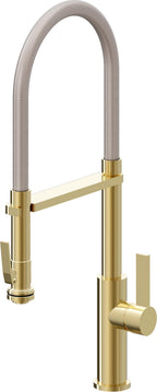 California Faucets Corsano Llave de Cocina Culinaria de Extraccion Contemporanea con Rociador de Apretar - Oro Pulido de por Vida