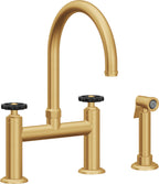 California Faucets Descanso Works Llave de Cocina Tipo Puente Industrial con Rociador Lateral - Pico en Arco - Oro Satinado de por Vida