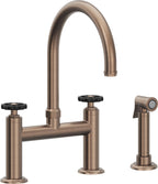 California Faucets Descanso Works Llave de Cocina Tipo Puente Industrial con Rociador Lateral - Pico en Arco - Bronce Satinado