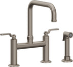 California Faucets Descanso Works Llave de Cocina Tipo Puente Industrial con Rociador Lateral - Pico Cuadruple - Grafito