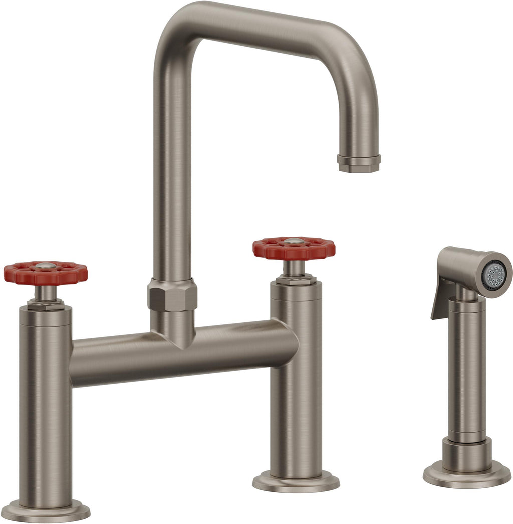California Faucets Descanso Works Llave de Cocina Tipo Puente Industrial con Rociador Lateral - Pico Cuadruple - Grafito