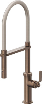 California Faucets Descanso Works Llave de Cocina Culinaria de Extraccion Industrial con Rociador de Boton - Bronce Satinado