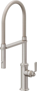 California Faucets Descanso Works Llave de Cocina Culinaria de Extraccion Industrial con Rociador de Boton - Acero Inoxidable Ultra