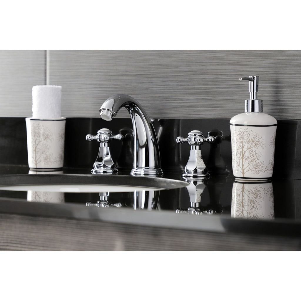 Kingston Brass Metropolitan - Llave de Lavabo Widespread (3 Orificios), con Dos Manerales — Ambientación 4