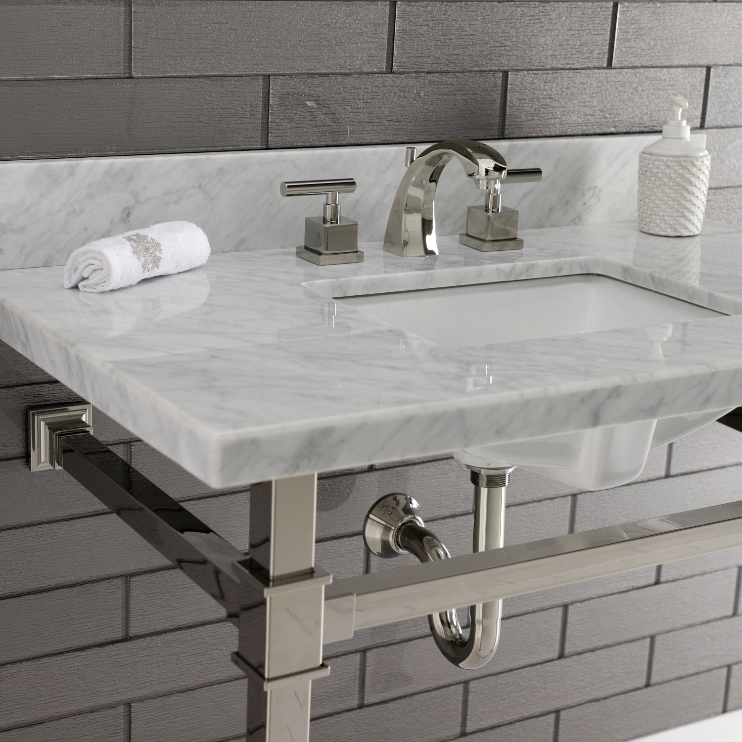 Kingston Brass Monarch lavabo consola — vista