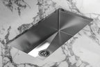 Rohl Forze Tarja Sencilla de Acero Inoxidable 33" — instalada